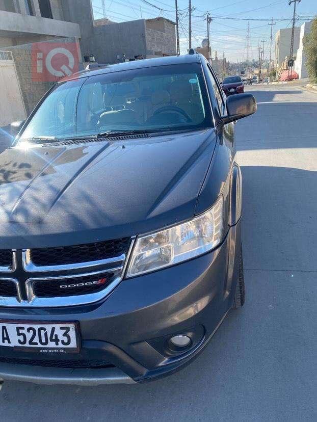 دودج جورني